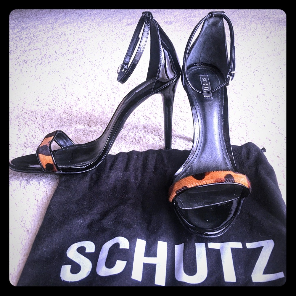 Schutz Sexy Sandals NEW